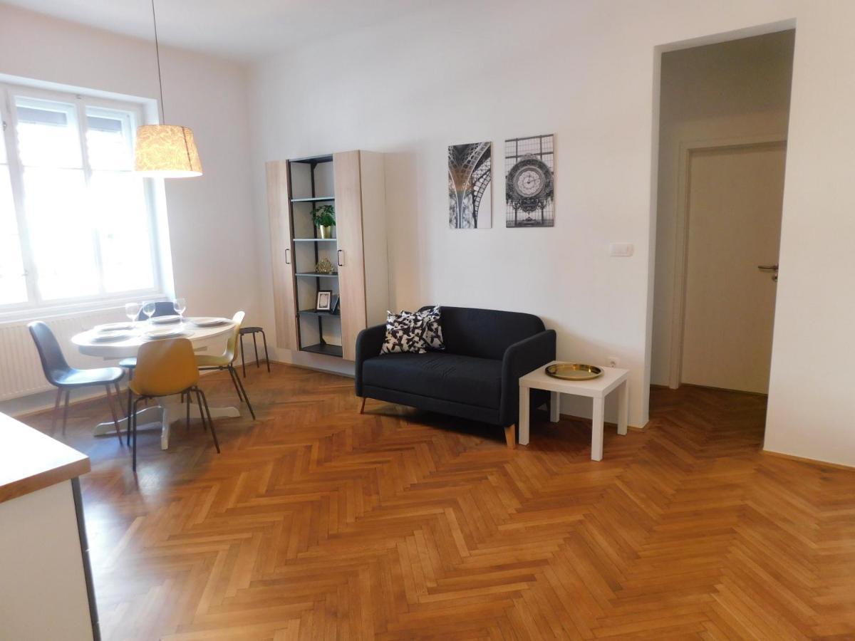 Dream Apartment ลูบลิยานา ภายนอก รูปภาพ